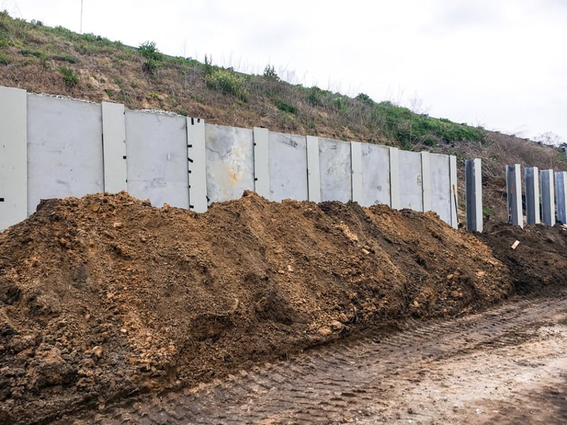 NC Dot Soldier Pile Wall preview 2